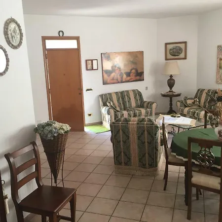 Spezia Casa Vacanza *